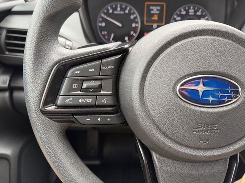 Used 2025 Subaru Crosstrek 2.0i Premium w/ Popular Package #4 image 19