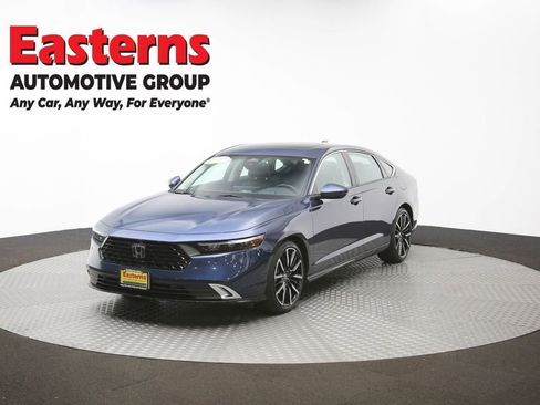 Used 2025 Honda Accord Touring image 56