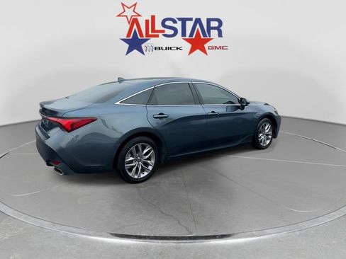 Used 2021 Toyota Avalon XLE FWD image 7