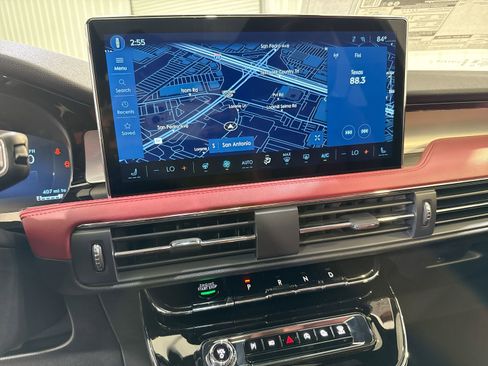 New 2026 Lincoln Corsair Reserve w/ Jet Appearance Package image 19