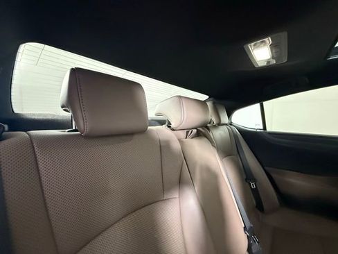 Used 2022 Lexus ES 350 w/ Premium Package FWD image 37