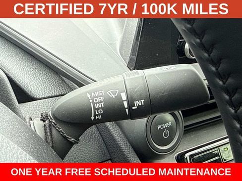 Used 2024 Toyota Prius LE FWD image 25