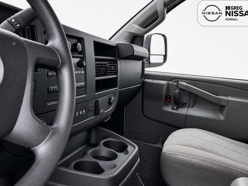 Used 2024 Chevrolet Express 3500 LS RWD image 11