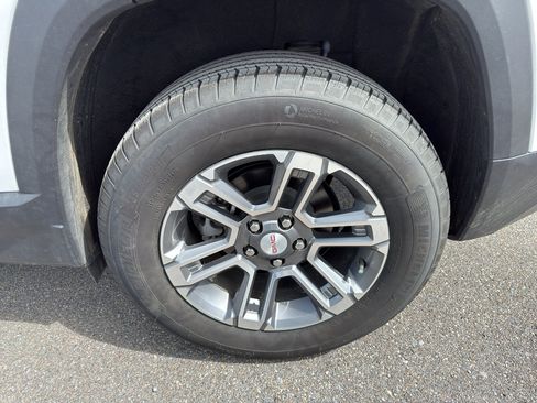 Used 2025 GMC Terrain Elevation AWD/4WD image 9