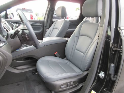 Certified 2023 Buick Enclave Essence w/ Experience Buick Package FWD image 20