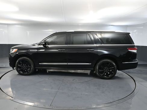 Used 2024 Lincoln Navigator L Reserve w/ Equipment Group 201A image 10