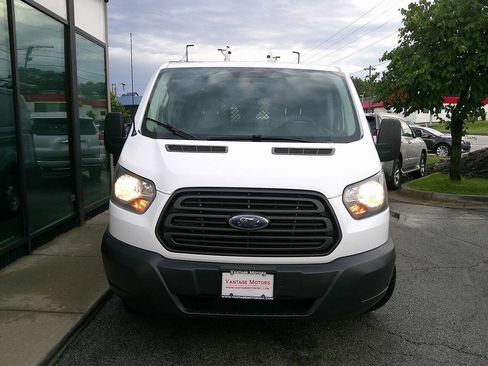 Used 2015 Ford Transit 150 130 Low Roof RWD image 3