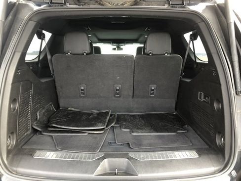 Used 2022 Chevrolet Suburban Z71 w/ Z71 Off-Road Package image 33