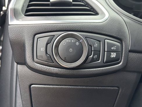 Used 2024 Ford Edge Titanium AWD/4WD image 28