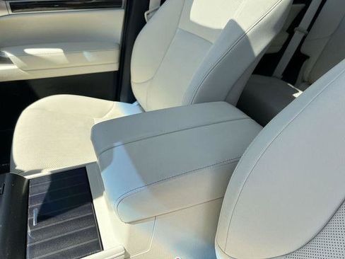 Certified 2023 Lexus GX 460 Premium w/ Accessory Package AWD/4WD image 19