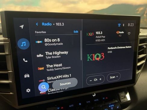 Used 2024 Toyota Tundra Limited image 44