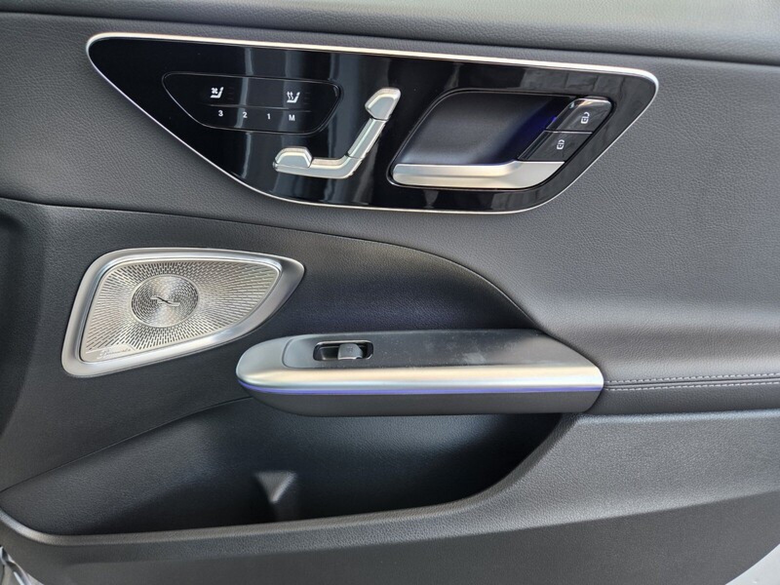 New 2026 Mercedes-Benz C 300 Sedan image 18