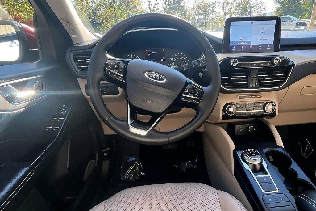 Used 2021 Ford Escape SEL AWD/4WD image 7