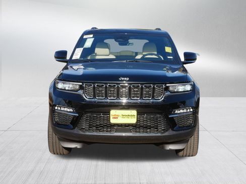 New 2025 Jeep Grand Cherokee Limited w/ Trailer Tow Package image 2