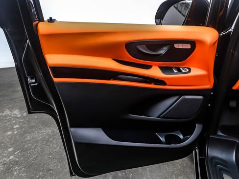 Used 2023 Mercedes-Benz Metris Passenger image 20