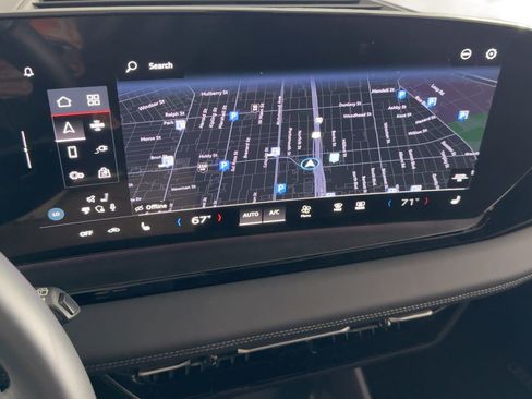 Used 2025 Audi Q6 e-tron Premium w/ Convenience Package image 23