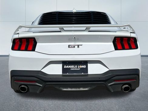 Used 2024 Ford Mustang GT Premium w/ GT Performance Package RWD image 4