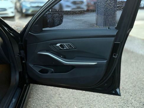 Used 2019 BMW 330i Sedan image 15