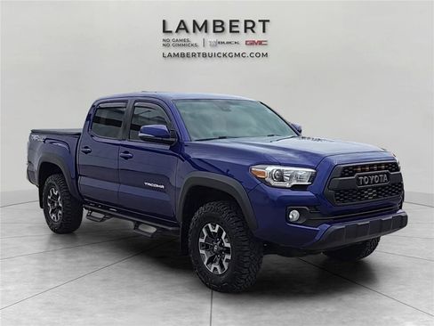 Used 2022 Toyota Tacoma TRD Off-Road image 7