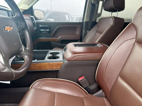 Used 2018 Chevrolet Silverado 1500 High Country AWD/4WD image 8