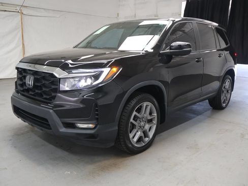 Used 2022 Honda Passport EX-L image 3