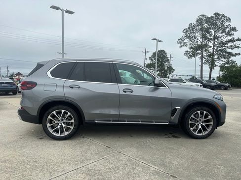 Certified 2026 BMW X5 xDrive40i w/ Executive Package AWD/4WD image 6