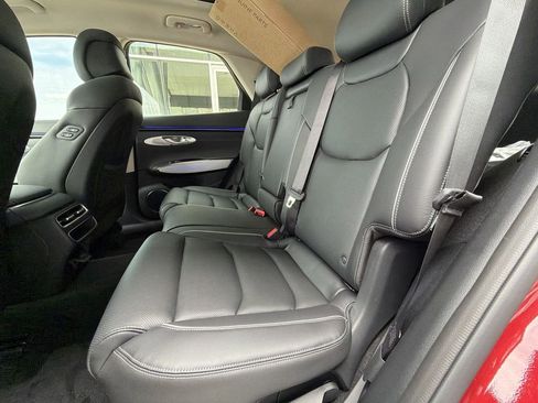 New 2026 Genesis GV70 2.5T Advanced image 25