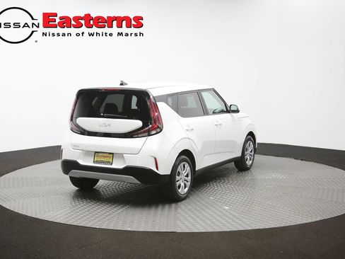 Used 2023 Kia Soul LX FWD image 38