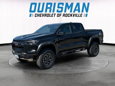New 2026 Chevrolet Colorado ZR2 w/ Technology Package AWD/4WD image 2