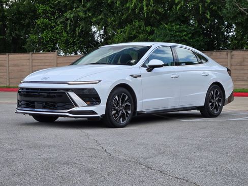 Used 2024 Hyundai Sonata SEL FWD image 7