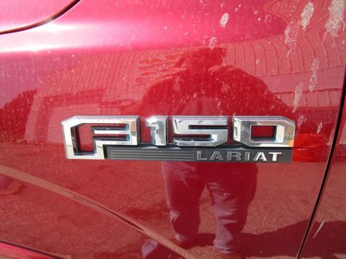 Used 2017 Ford F150 Lariat w/ Equipment Group 502A Luxury AWD/4WD image 11