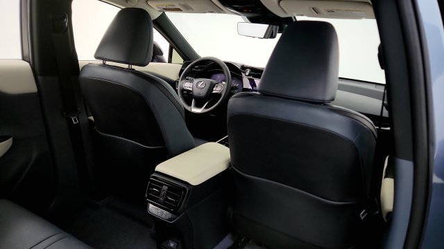 Used 2023 Lexus RZ 450e Premium w/ Technology Package AWD/4WD image 39