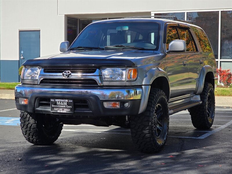Used 2001 Toyota 4Runner SR5 AWD/4WD image 1