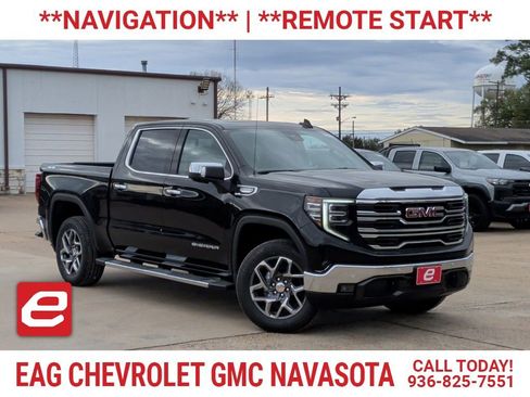 New 2026 GMC Sierra 1500 SLT image 1