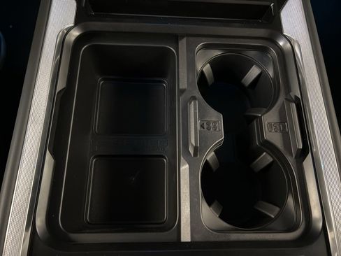 New 2025 Ford F250 Platinum image 16