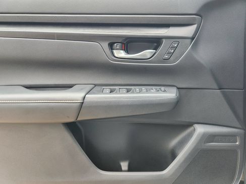 Certified 2025 Honda CR-V Sport-L image 22