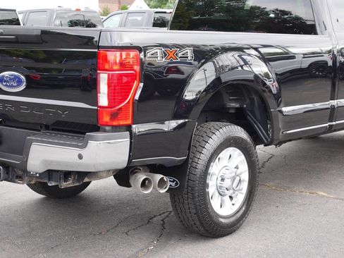 Used 2022 Ford F350 XLT w/ XLT Value Package image 10