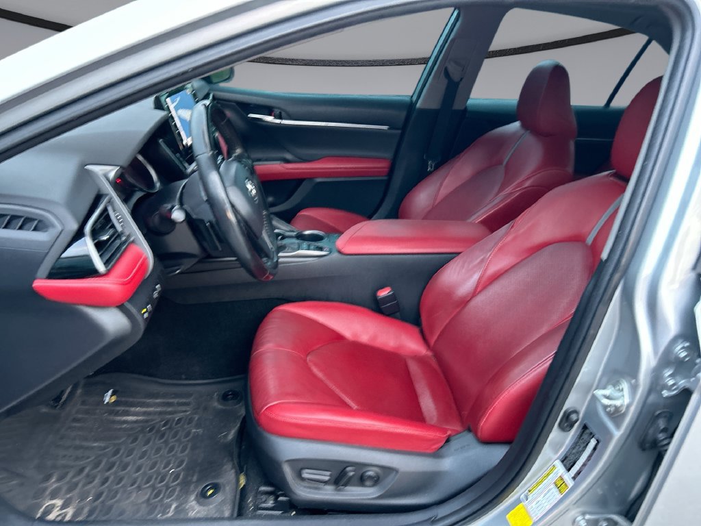 Used 2022 Toyota Camry XSE w/ Navigation Package FWD image 11