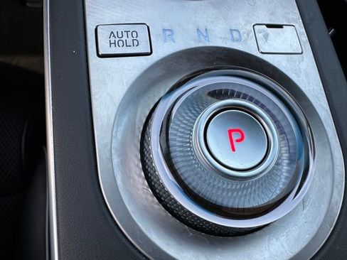 Used 2023 Genesis GV70 2.5T w/ Sport Prestige Package image 28