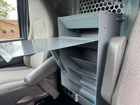 Used 2012 Chevrolet Express 2500 image 14