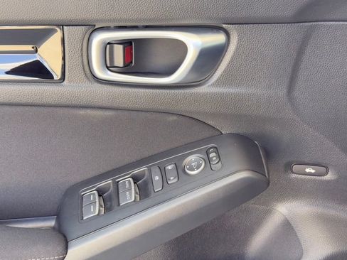Used 2023 Honda Civic EX image 32
