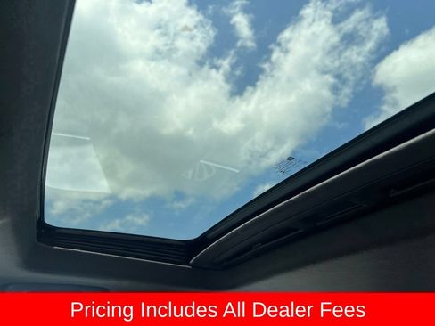 Used 2017 Chevrolet Cruze Premier FWD image 27