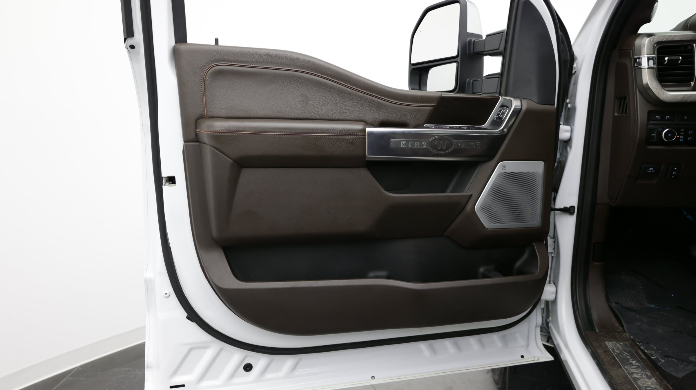 Used 2024 Ford F250 King Ranch AWD/4WD image 13