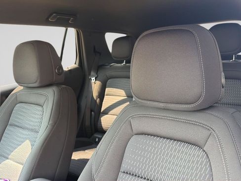 New 2026 Chevrolet Equinox LT w/ Safety and Technology Package FWD image 10