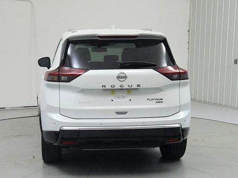 Used 2026 Nissan Rogue Platinum w/ Platinum Premium Package AWD/4WD image 6