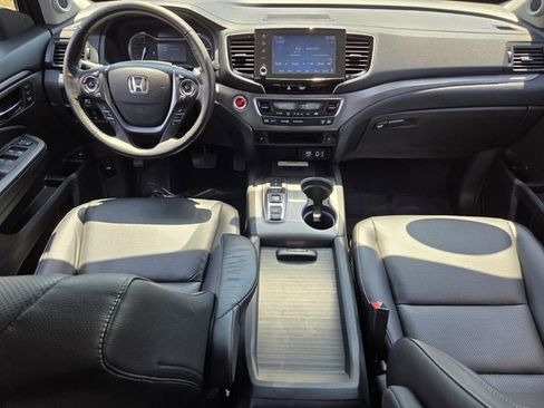 Used 2023 Honda Ridgeline RTL-E image 12