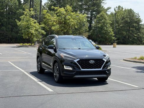 Used 2019 Hyundai Tucson Sport FWD image 1