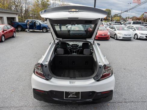 Used 2018 Chevrolet Volt Premier image 22