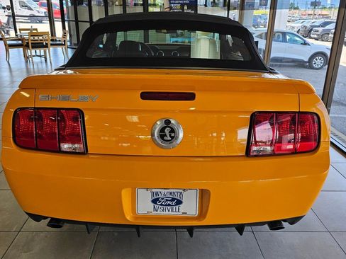 Used 2007 Ford Mustang Shelby GT500 RWD image 5