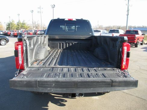 Used 2024 Ford F350 Lariat w/ Lariat Ultimate Package image 7